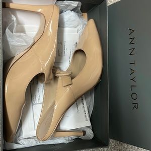 Ann Taylor Pumps Size 10